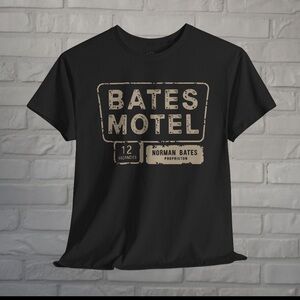 Psycho  Bates Motel T-shirt. Size small.